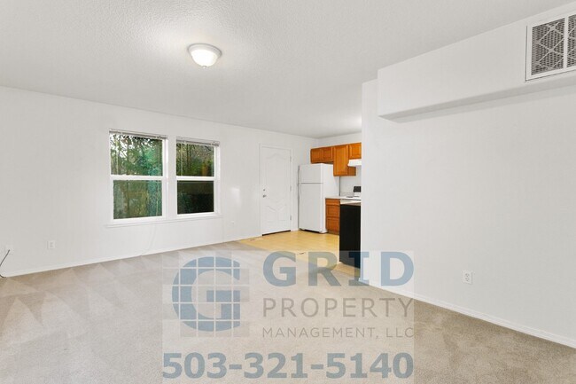 Building Photo - GPM397 - SE 62nd Ave (T1)
