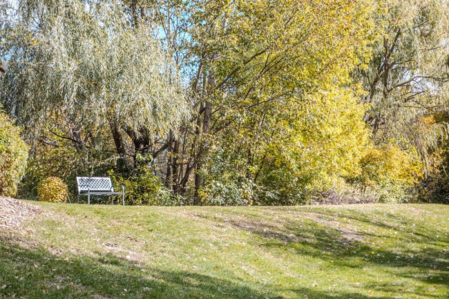 Building Photo - 801 N McLean Blvd