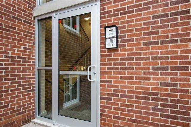 Building Photo - 100 Grandview Ct