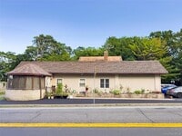 Building Photo - 456 N Liberty Dr