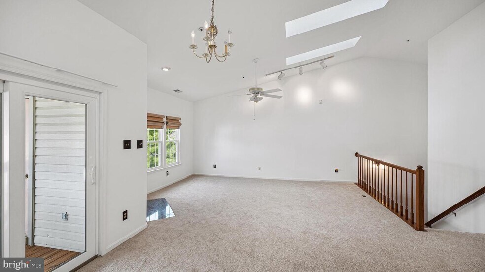 Building Photo - 14226 Jib St