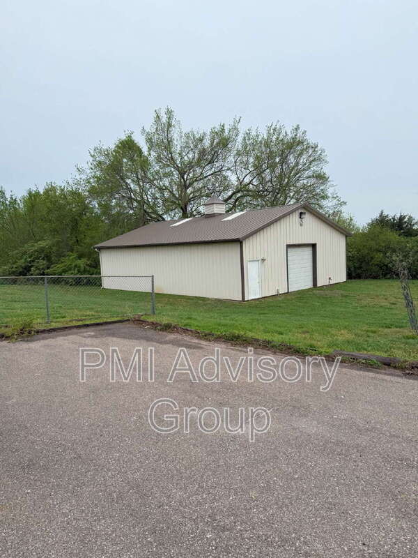 Building Photo - 2525 NW 78th St