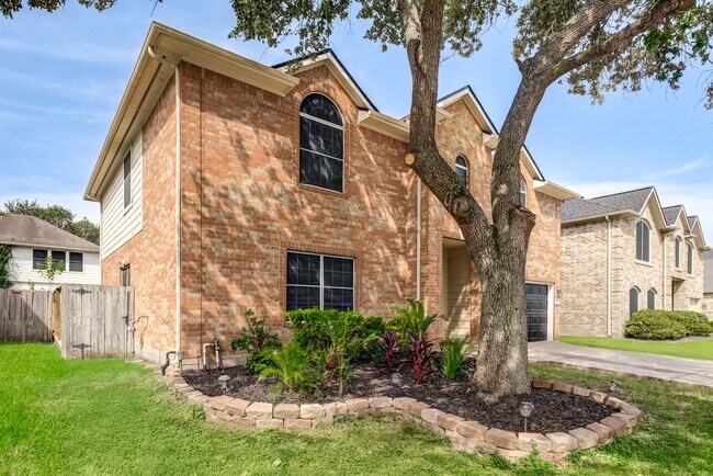 Building Photo - 12415 Silversmine Dr