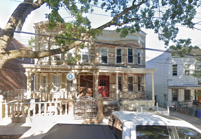 Building Photo - 84-13 90th St
