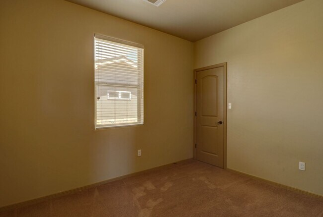 Building Photo - 4987 Wendall Rd