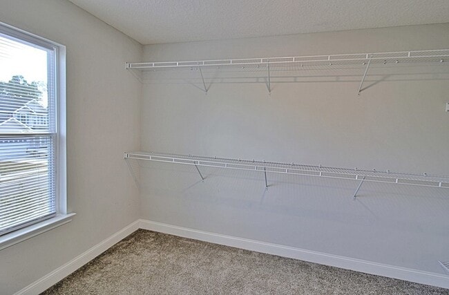 Building Photo - 442 Grayson Ave