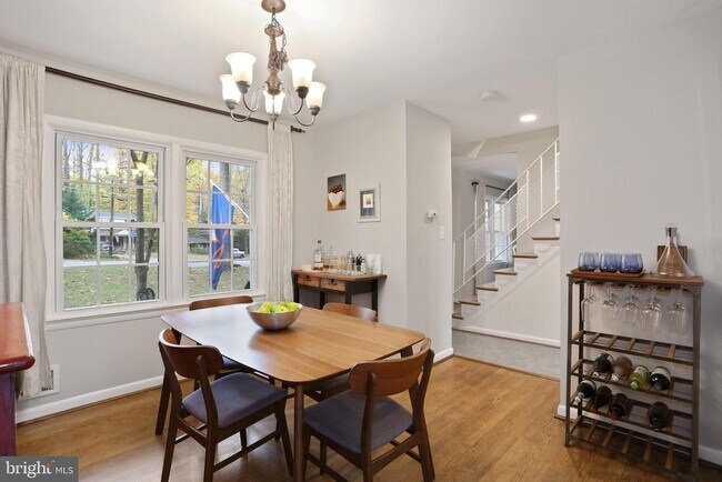 Building Photo - 4848 Red Fox Dr