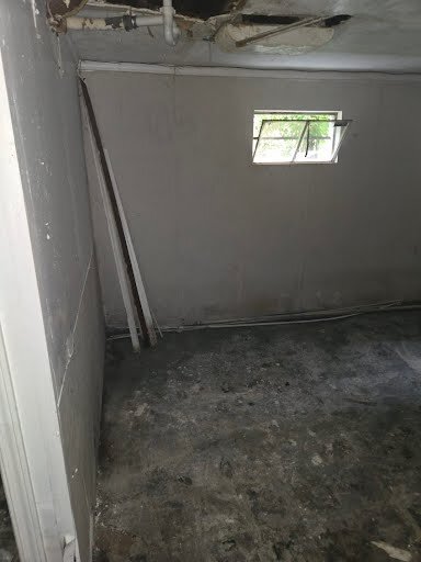 Building Photo - 1039 Gimblin St