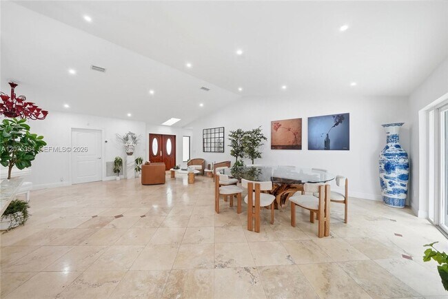 Building Photo - 12715 SW 96th Terrace