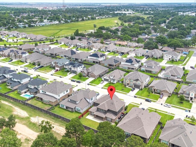 Building Photo - 2107 Jitterbug Ln