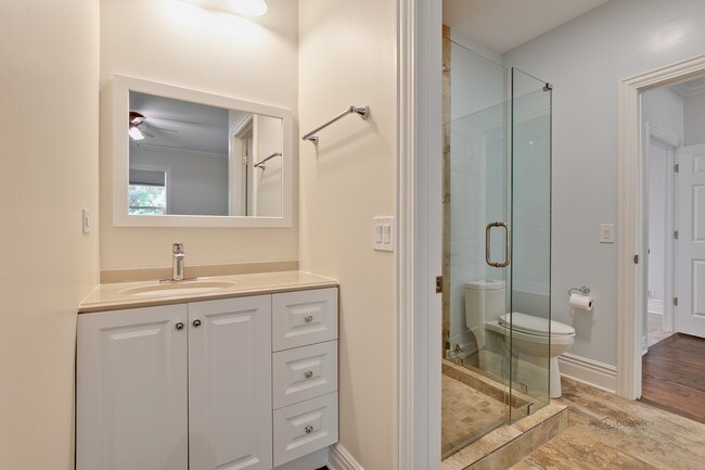 Building Photo - 24 Plymouth Ct