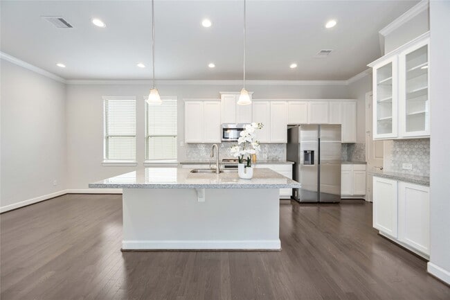 Building Photo - 9603 Cambridge Manor Ln