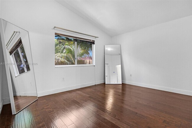 Building Photo - 9264 SW 209th Terrace