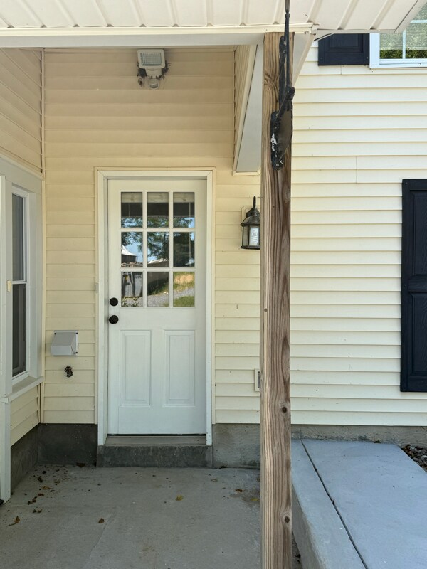 Building Photo - 2637 Mountain Rd