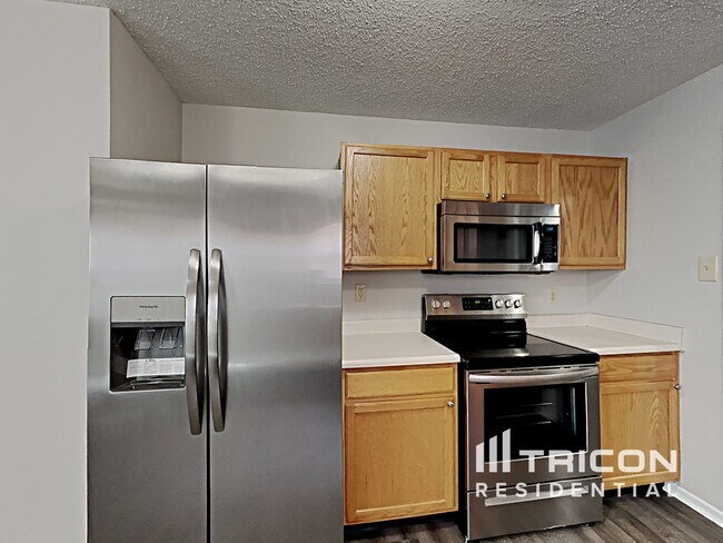 Building Photo - 3310 Carica Dr