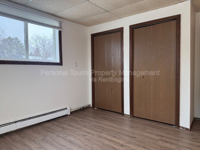 Building Photo - 911 Western Rd