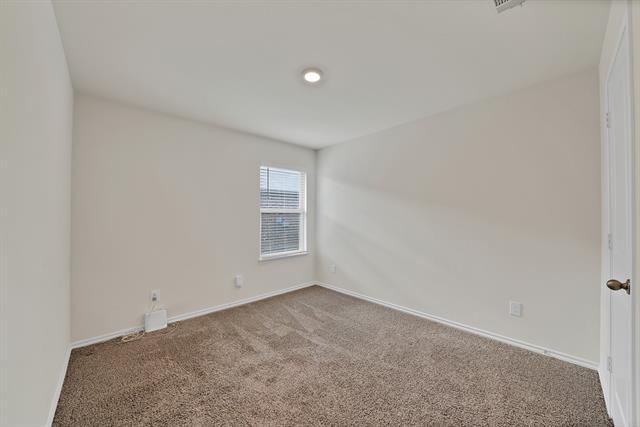 Building Photo - 3114 Pr Hl Grv