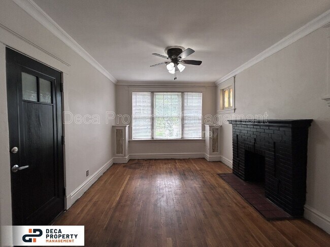 Building Photo - 4684 S Grand Blvd