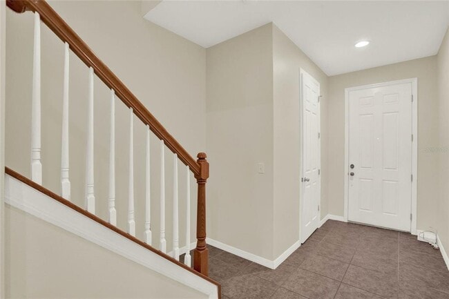 Building Photo - 1994 Silverweed Way