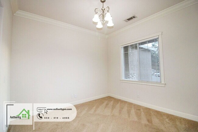 Building Photo - 1447 Jen Way