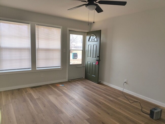 Building Photo - Welcome to Your Next Home with Harvest Investments!