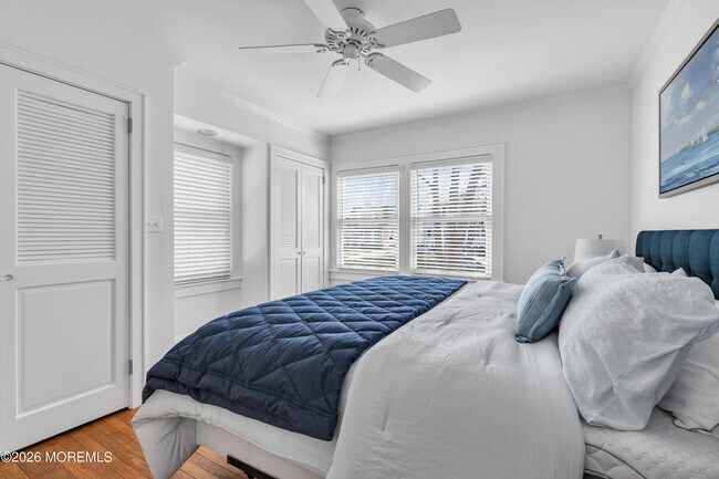 Building Photo - 111 Chicago Blvd