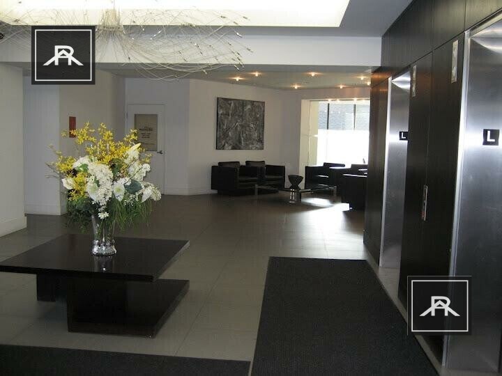 Building Photo - 15 N Beacon St