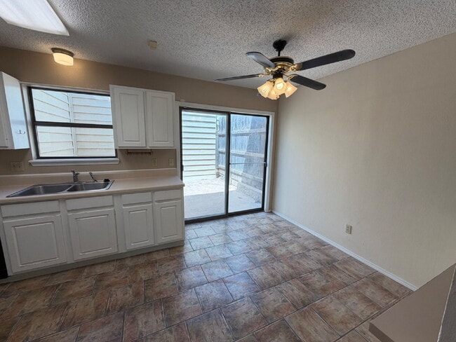 Building Photo - Cozy Elegance: Charming 2-Bed Lubbock Retreat with Fireplace & Spacious Living!