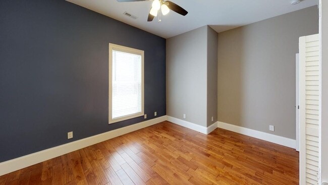Building Photo - 1618 Forest Ave