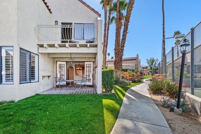 Building Photo - 73322 Shadow Mountain Dr