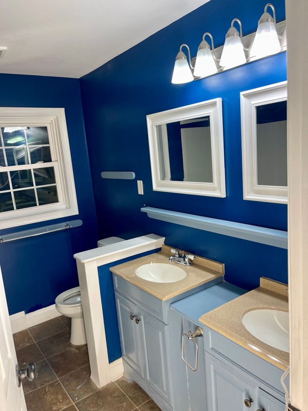 Building Photo - 919 Gray St