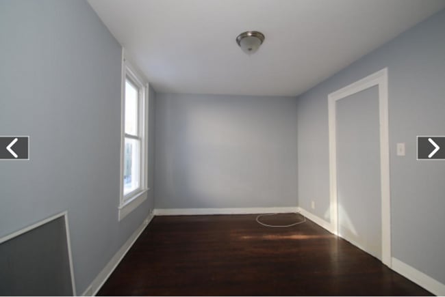 Building Photo - 54 Kensington St