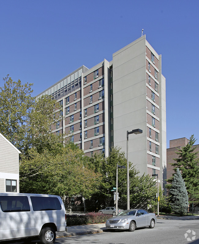 Building Photo - Smith House