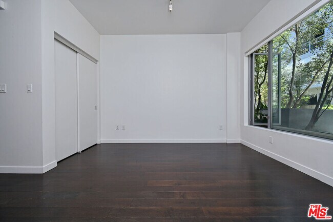 Building Photo - 11500 Tennessee Ave