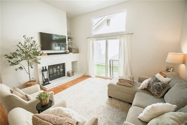 Building Photo - 23924 Ranney House Ct