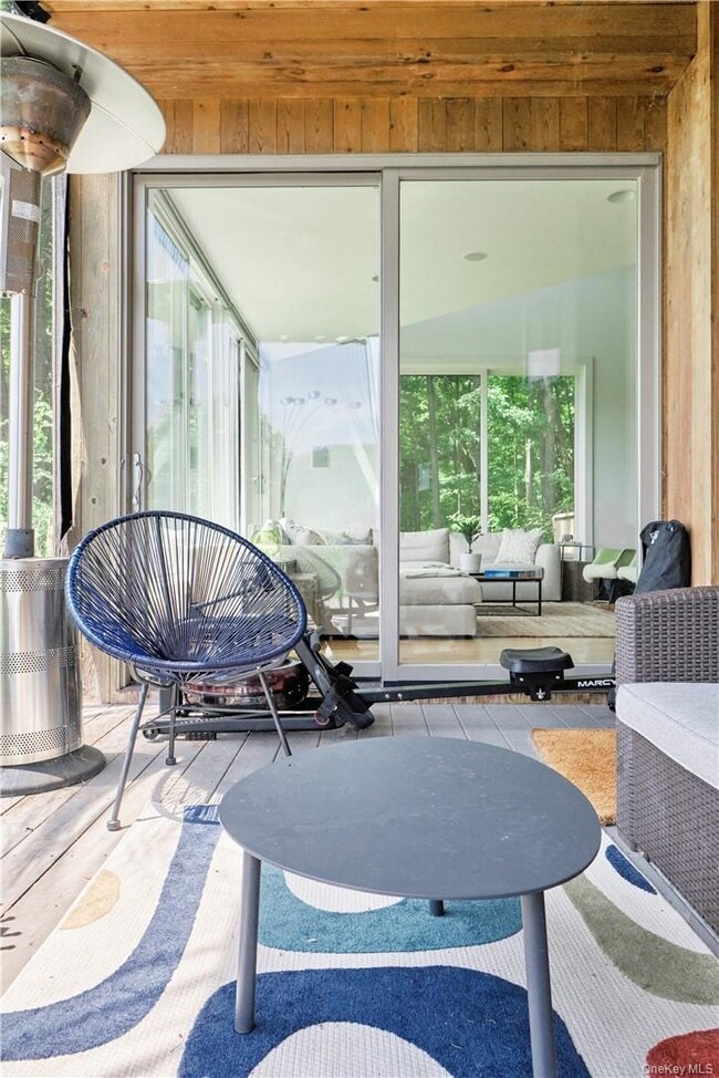 Building Photo - 194 Pleasant Ridge Rd