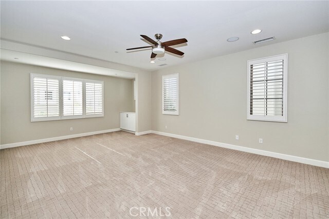 Building Photo - 116 Bridle Path