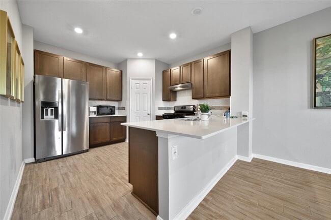 Building Photo - 3306 Forest Dr