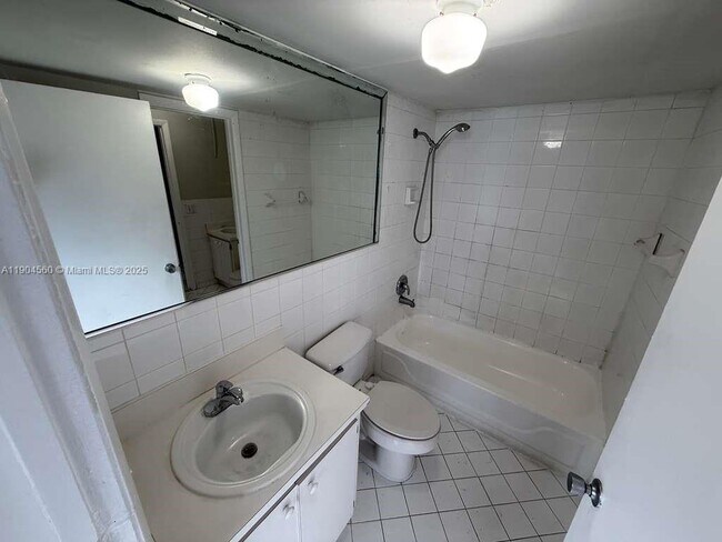 Building Photo - 6278 W 22nd Ct