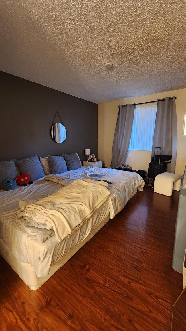 Building Photo - 3874 Lyons Rd