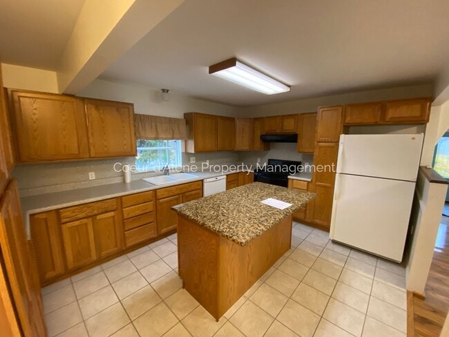 Building Photo - 2 bedroom house in Post Falls