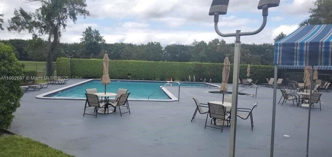 Building Photo - 8331 Sands Point Blvd