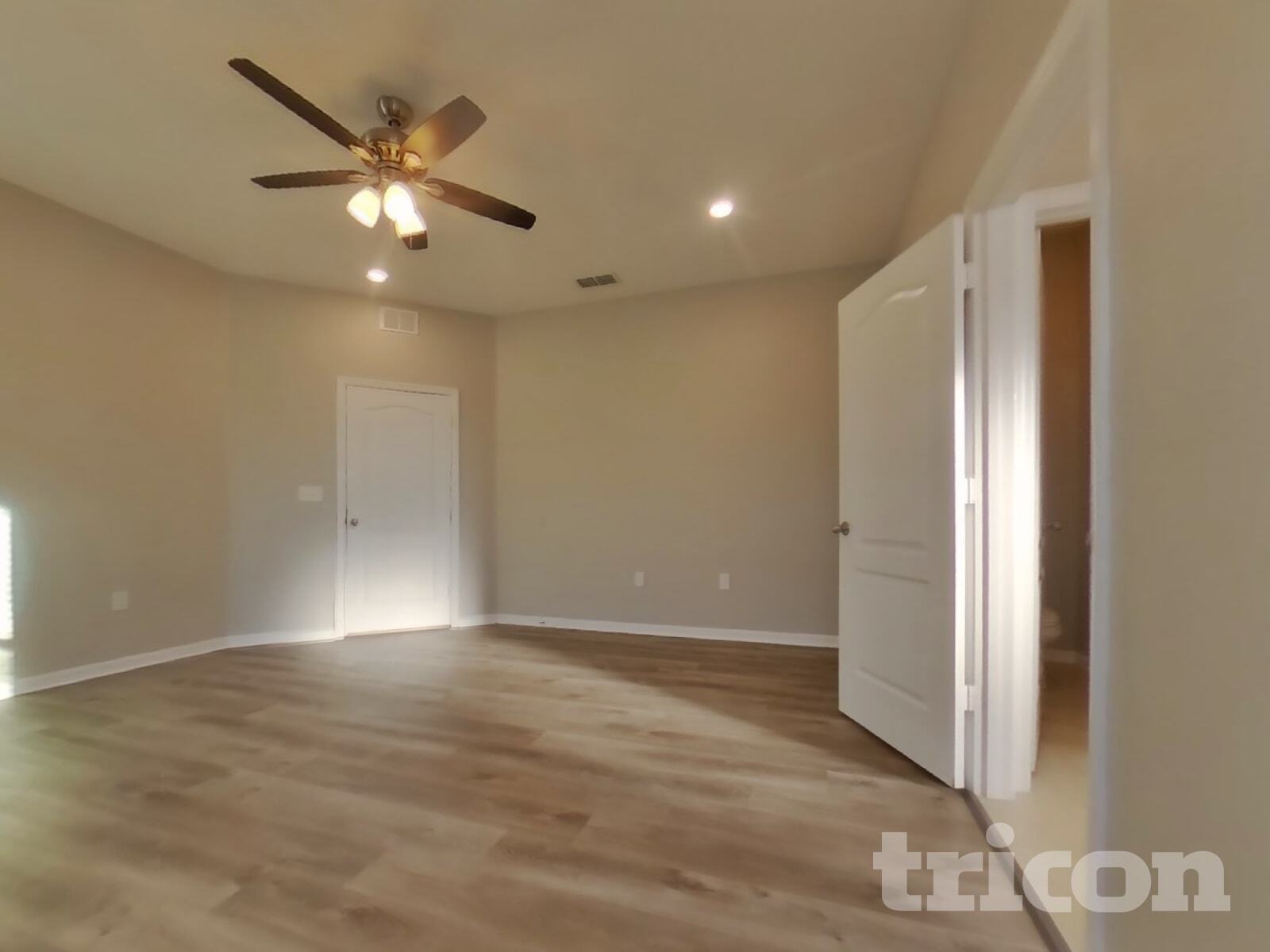 Building Photo - 1660 Luft Ln