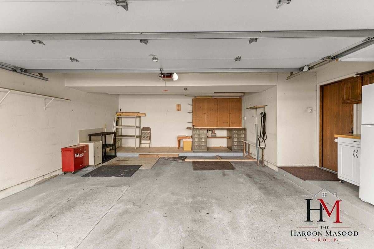 Building Photo - 9241 Windsor Pkwy