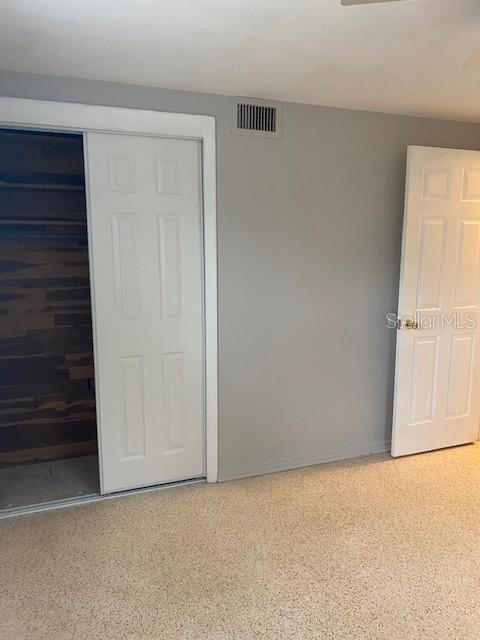 Building Photo - 3741 Kingsbury Dr