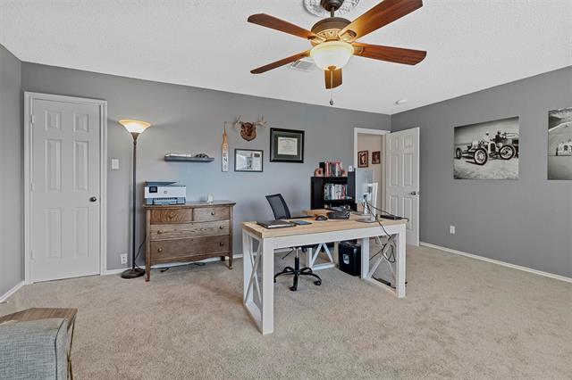Building Photo - 2202 Barton Springs Dr