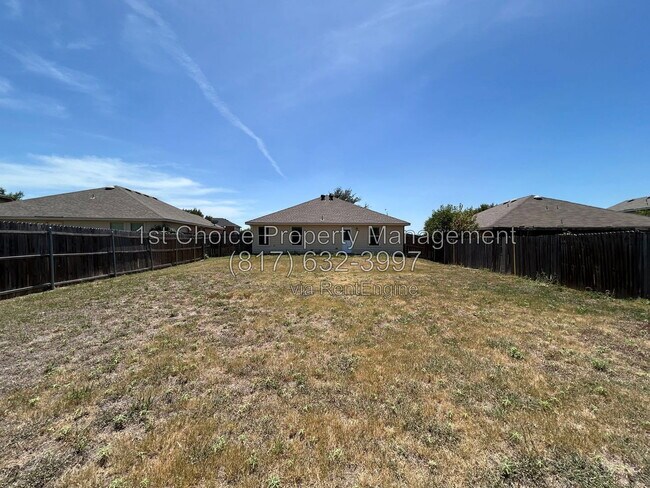 Building Photo - 4888 Parkview Hills Ln