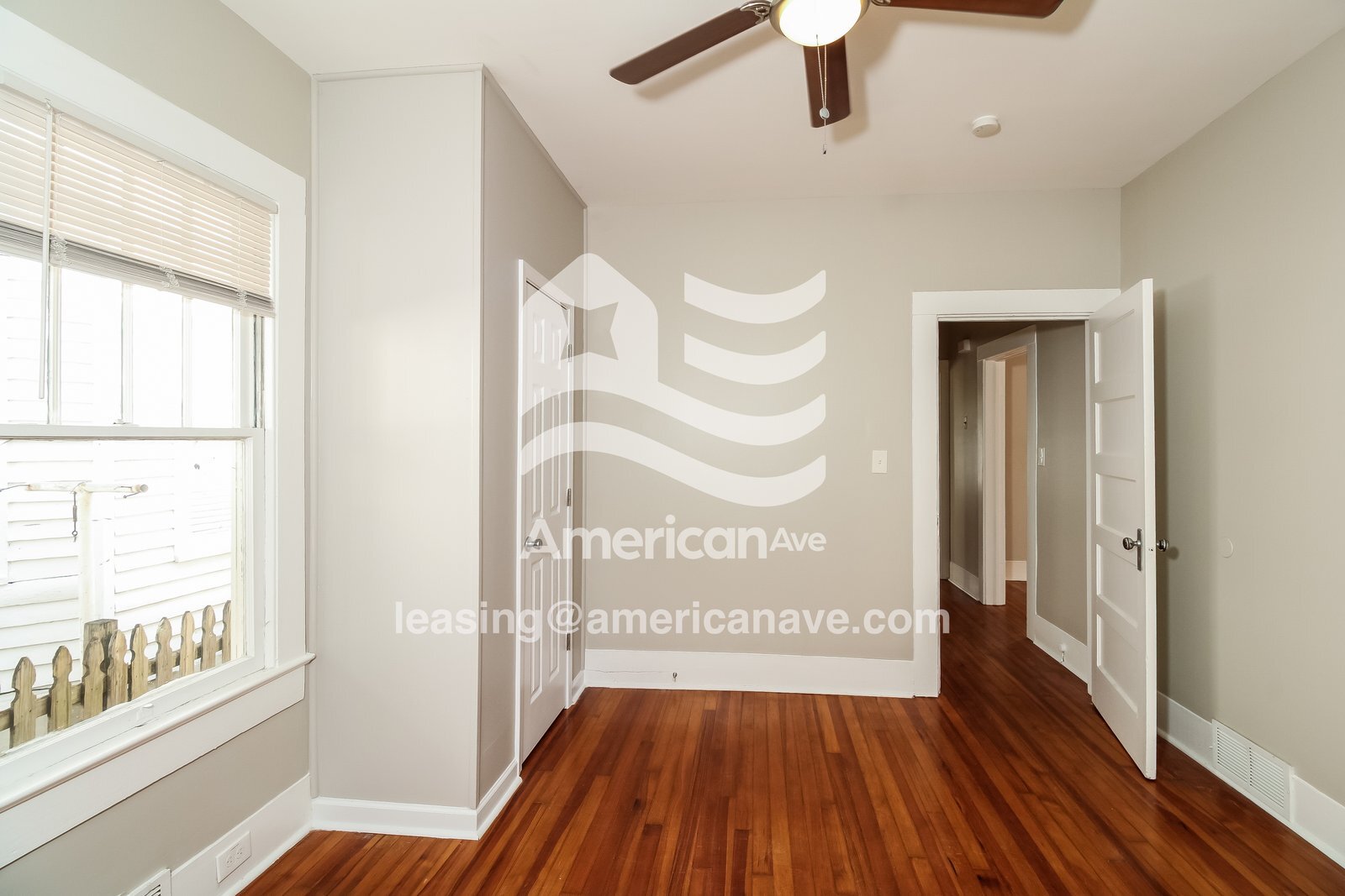 Building Photo - 3023 River Dr