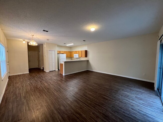 Building Photo - Available Now! Cornerstone of Watermill 3/...