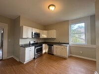 Building Photo - The Bryant House